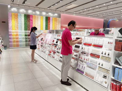 守护美丽安全线 市食品药品检验所圆满完成2021年化妆品零售环节抽检任务